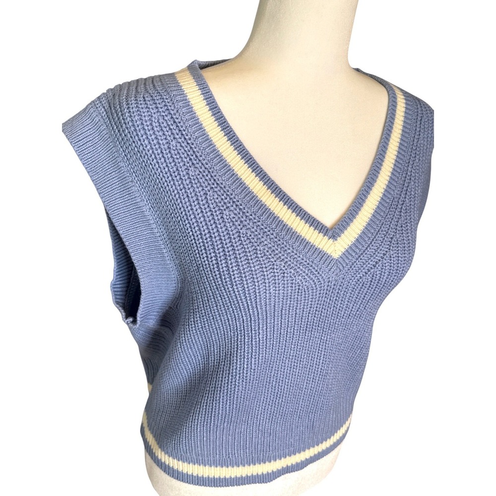 H&M Blue Knit Cropped Sweater Womens Vest V Neck Top Preppy Academia‎ Large NWOT - Picture 2 of 8